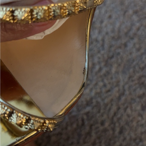 Christian Louboutin

Forever Girl Metallic Leather Sandals - Picture 6 of 8